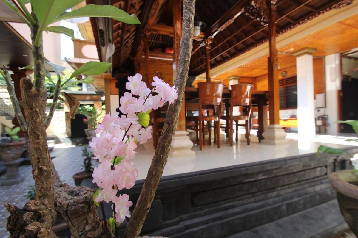 Apartamento Bungalow Kempu Taman Ayu I Kuta Lombok Exterior foto